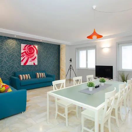 Rg Design - View - Porta Venezia Daire *